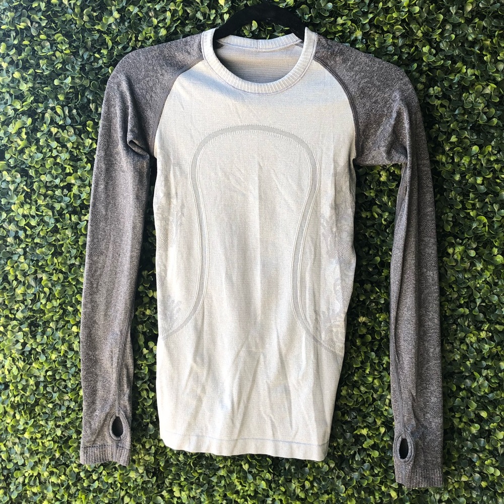 Special edition winter flowers Lululemon swiftly